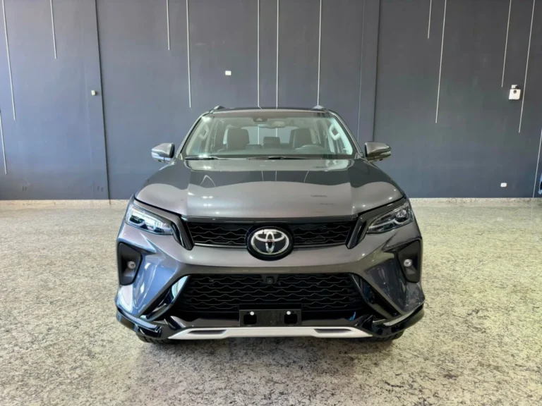 Toyota libera a SW4 para CNPJ com redução de R$ 56.360 em setembro