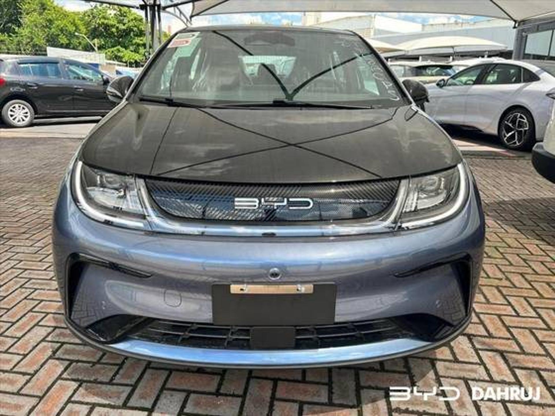 BYD Dolphin 2025