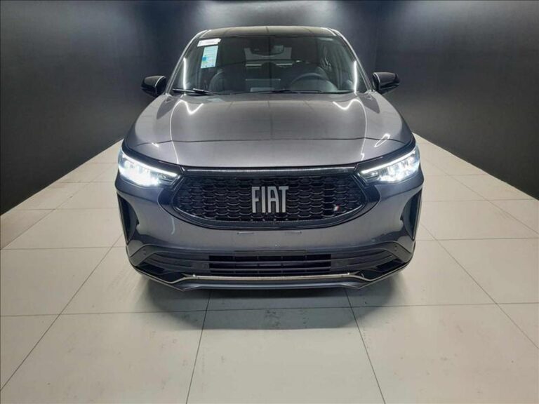 Fiat Fastback: cinco versões disponíveis para PcD, com desconto de R$ 22,1 mil