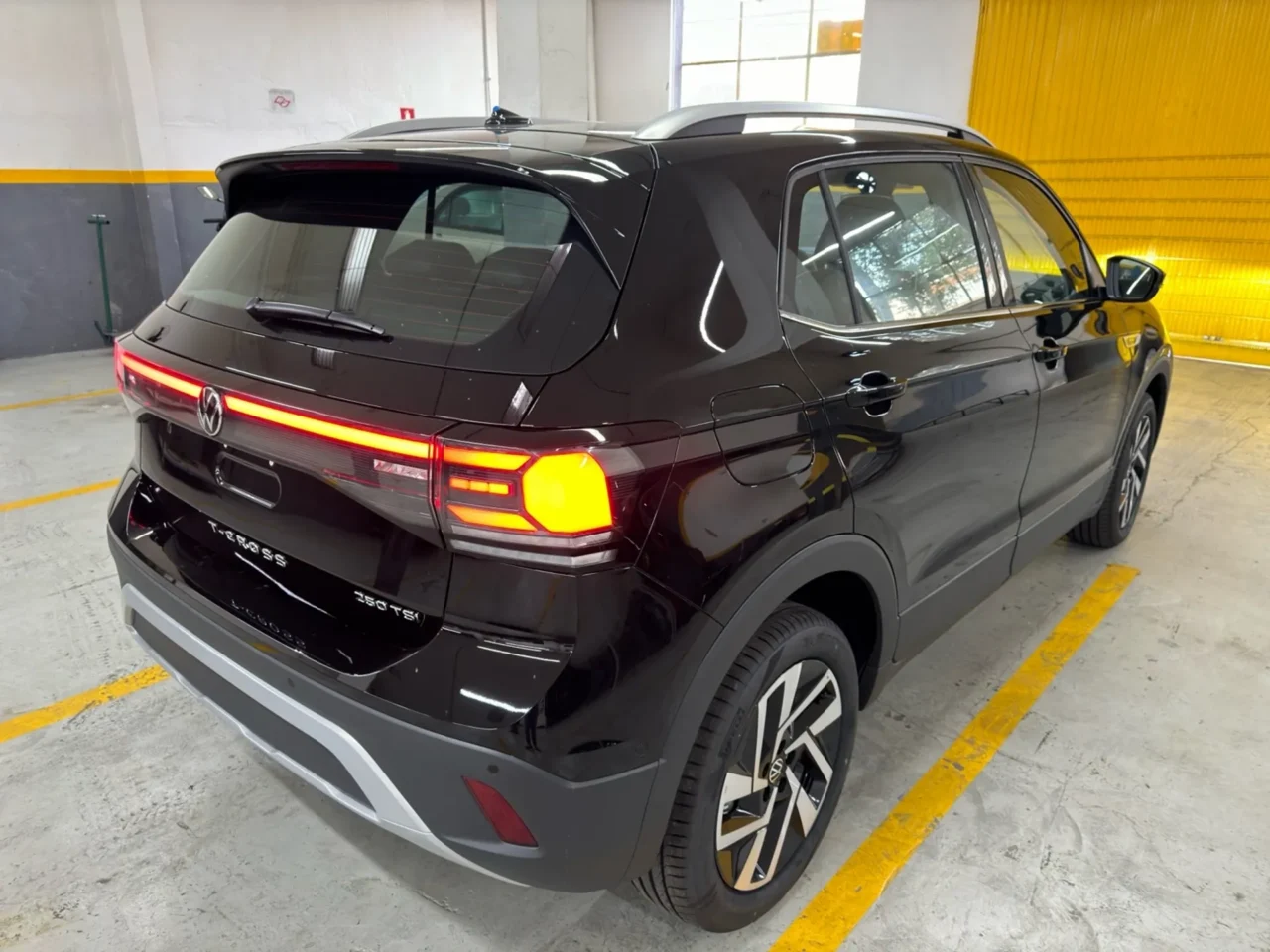 Volkswagen T-Cross Comfortline 2025