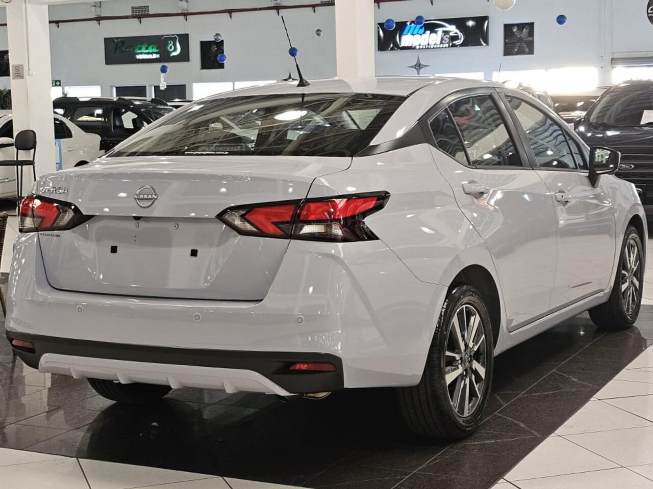 Nissan Versa 2025