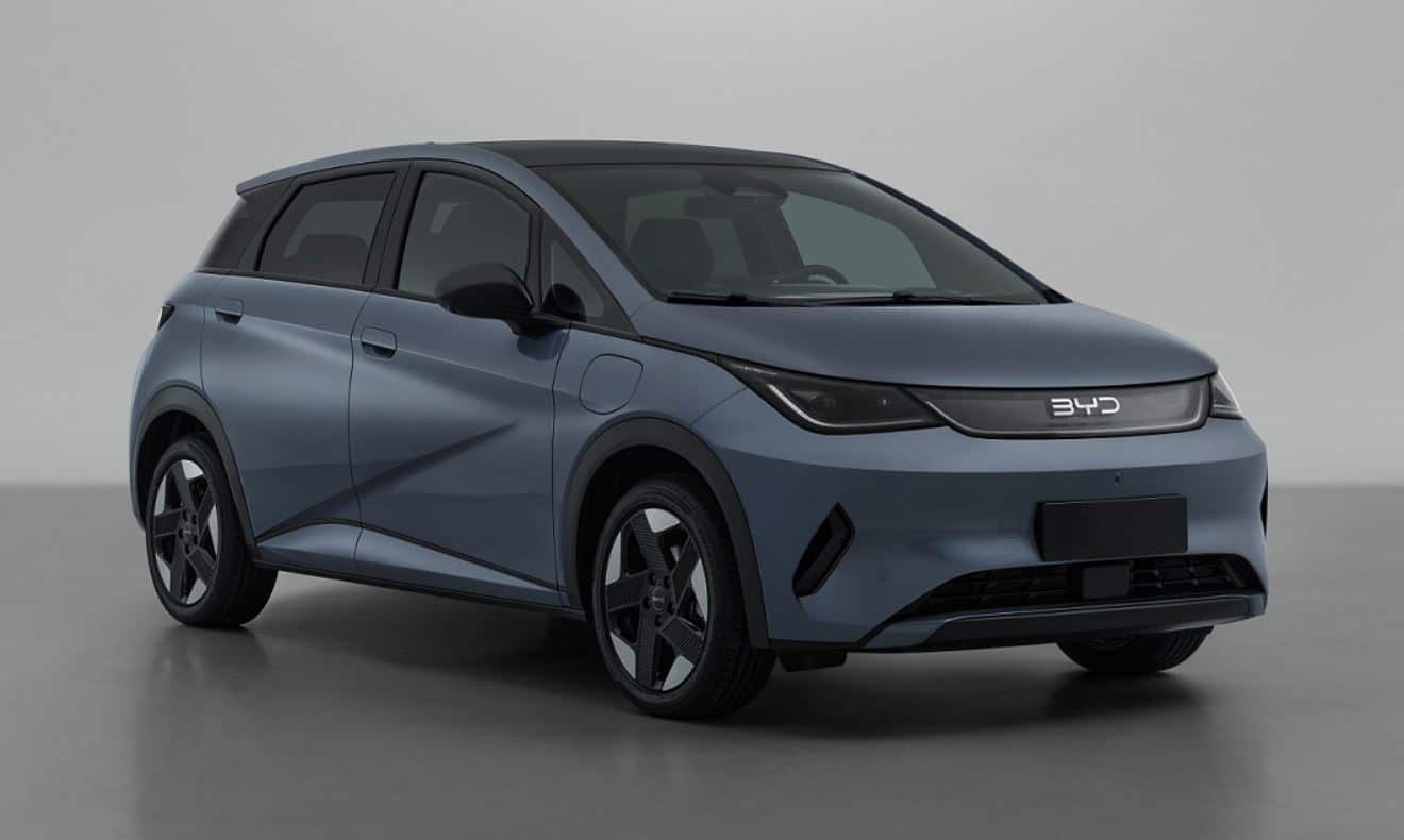 BYD Dolphin recebe facelift e nova opção de motor na China