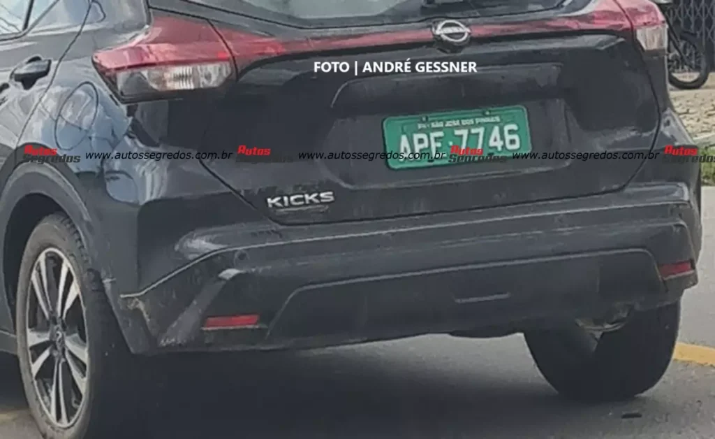Nissan Kicks Play 2025