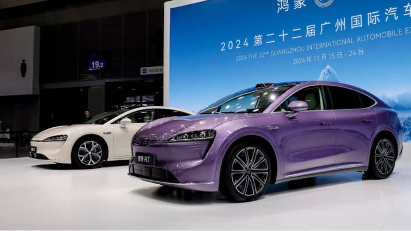 Luxeed R7 chega na China com autonomia de 1.570 km