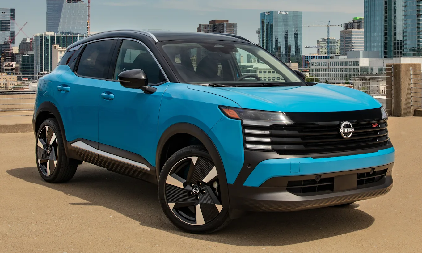 Nissan Kicks de nova geração entra em produção no Brasil; Fiat Toro terá versão Abarth em 2028