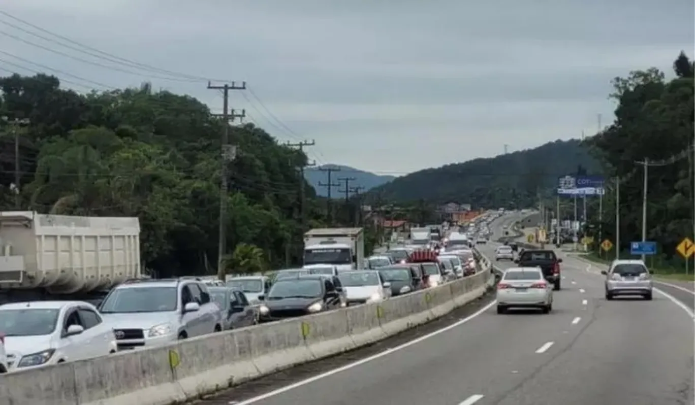 Os obstáculos que mantêm os carros autônomos fora das ruas brasileiras