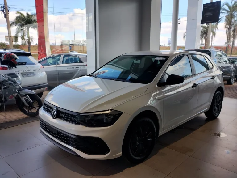 Volkswagen Polo celebra 50 anos com liderança no mercado brasileiro