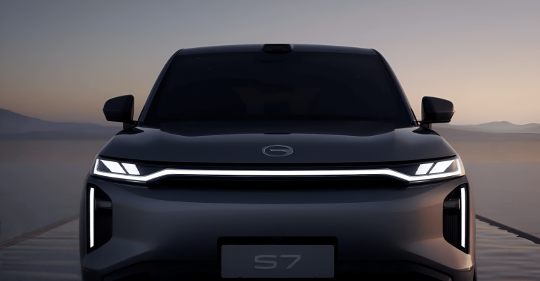 GAC Trumpchi S7 tem interior revelado e autonomia de 1000 km