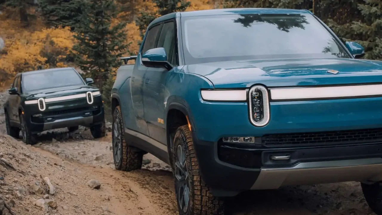 Rivian planeja direção autônoma sem as mãos para 2025 e Nível 3 em 2026