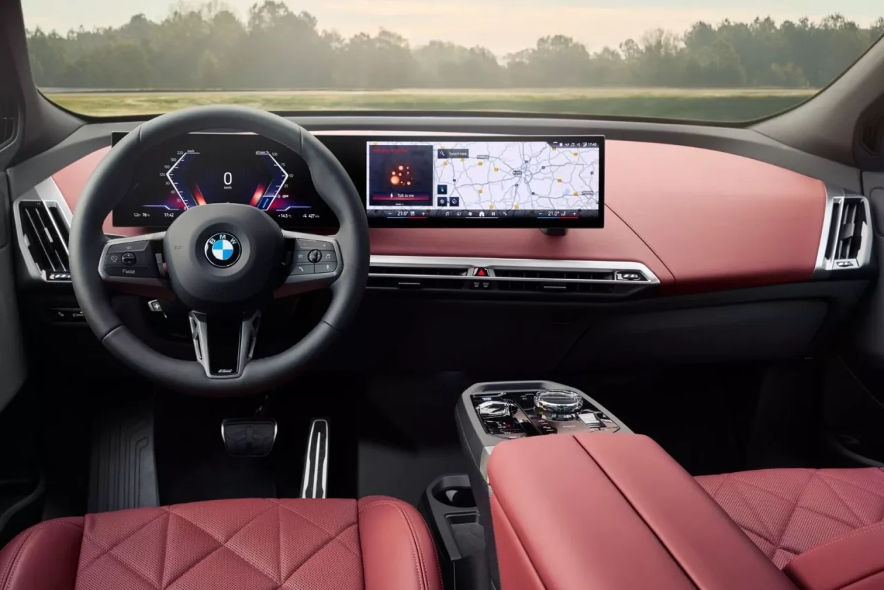 BMW iX 2026 ganha nova versão de entrada e mais autonomia