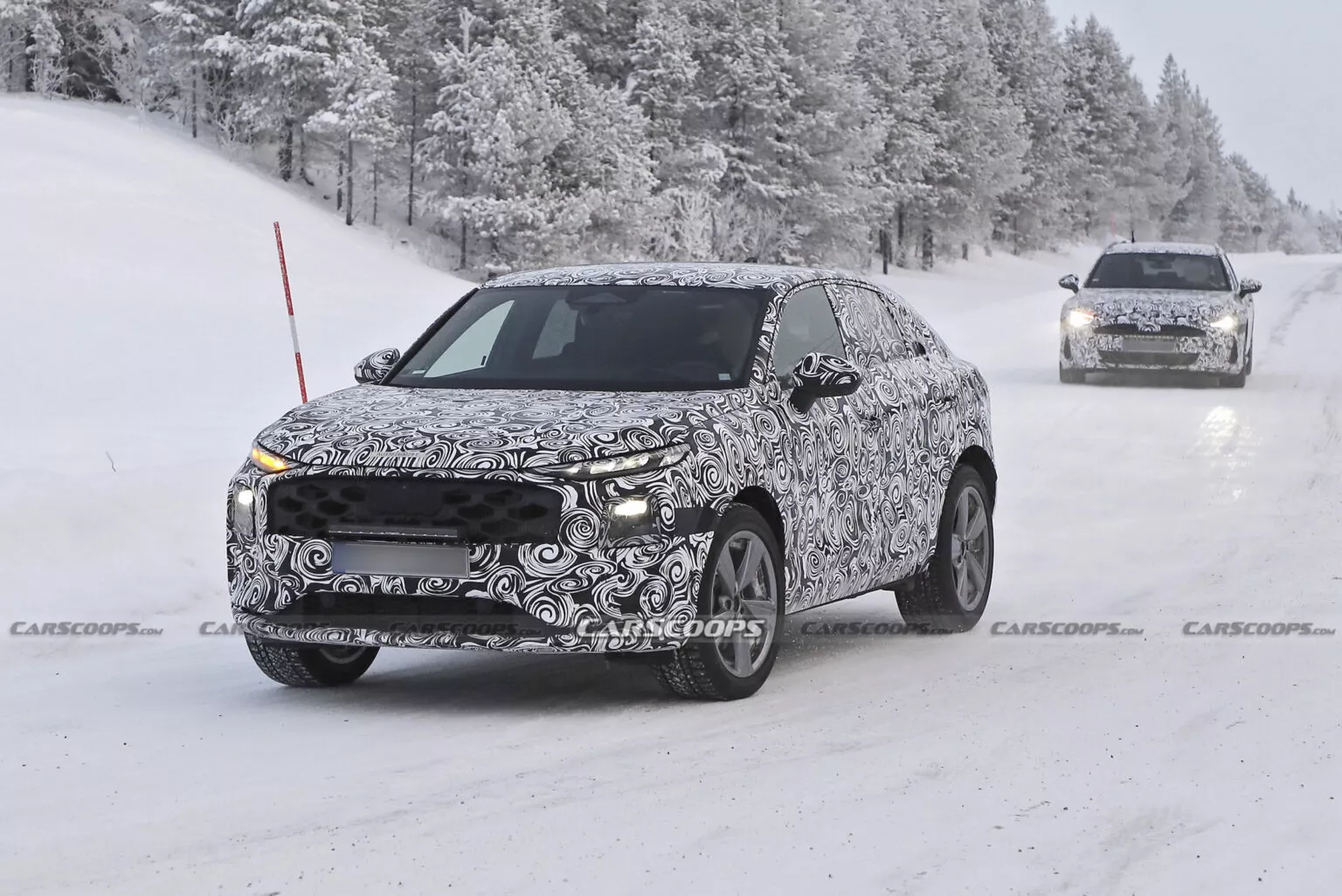 Audi Q3 Sportback 2026 é flagrado em testes com visual inspirado no Q6 e-tron