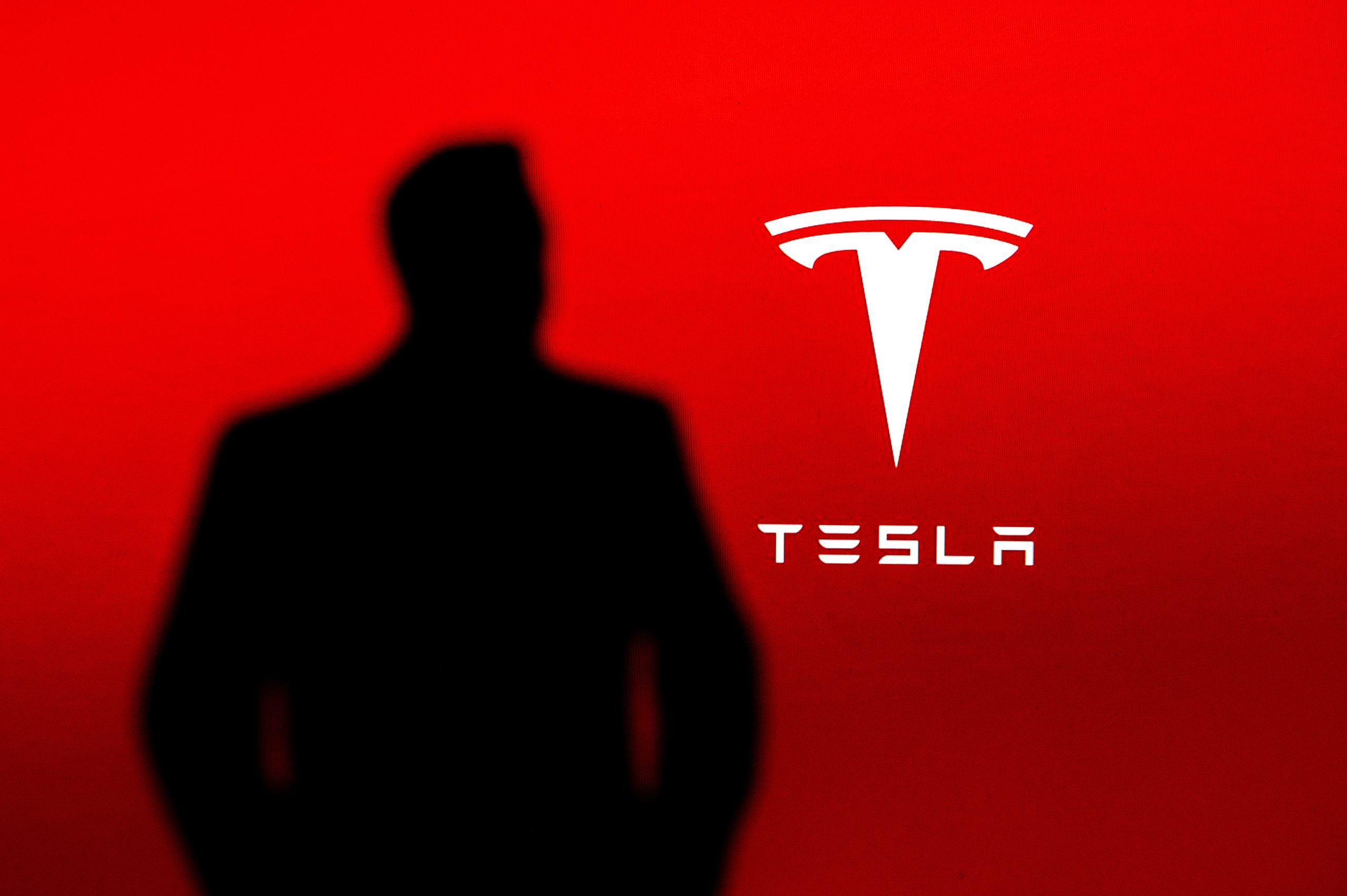 Elon Musk recebe ação de US$ 29 bilhões em prêmio da Tesla