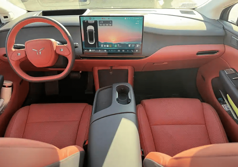 Hongqi Tiangong 05: Novo sedã elétrico de luxo da FAW estreia em breve na China