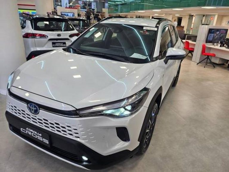 Toyota Corolla Cross para PCD tem preço de R$ 127 mil em janeiro de 2025