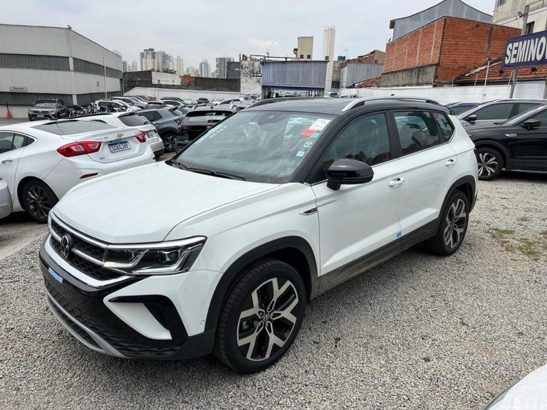 Volkswagen Taos tem desconto de R$ 38,9 mil para PcD em janeiro de 2025