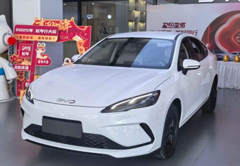 BYD Seal 05 DM-i chega ao mercado chinês em fevereiro