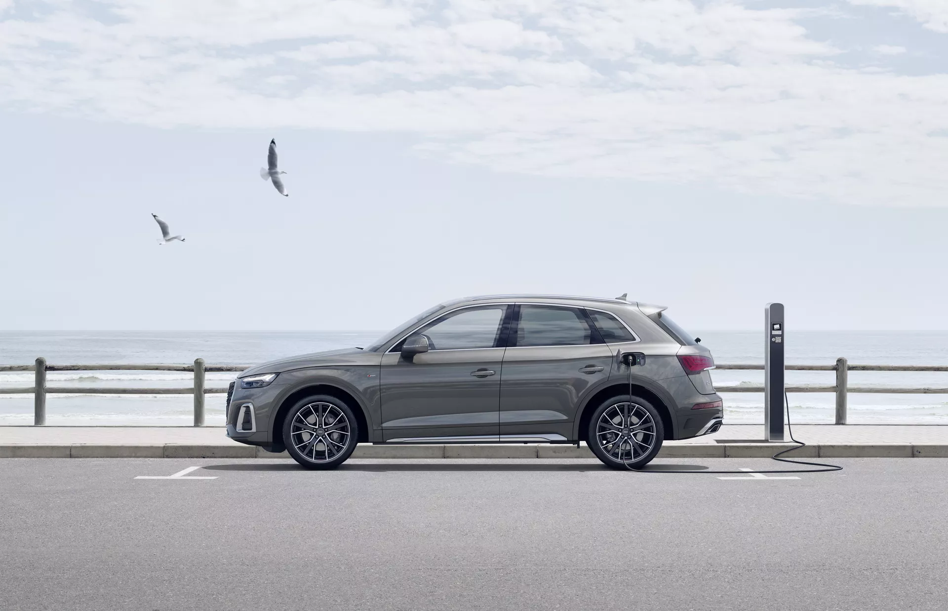 NEVI Electric Vehicle Charger Incentive Program Paused in US for Review