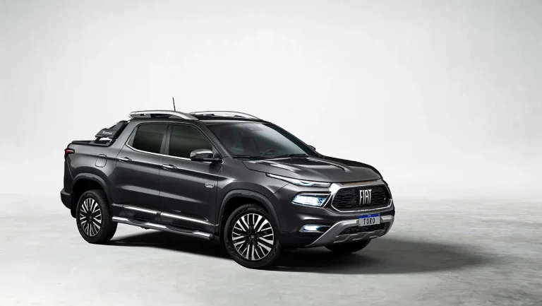 Fiat Toro ganha nova motorização 2.2 Turbodiesel nas versões Volcano e Ranch