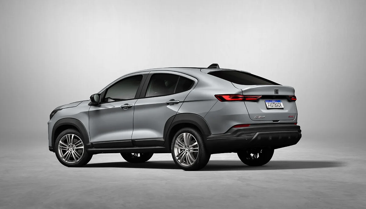 Fiat Fastback atinge 100 mil unidades vendidas no mercado brasileiro