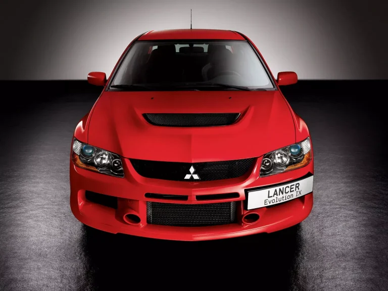 Jovem é flagrado a 178 km/h com Lancer Evo IX da mãe na Austrália
