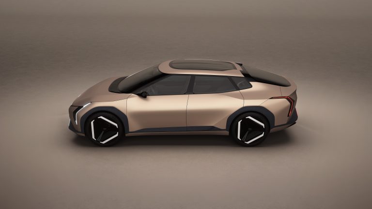 Kia apresenta estratégia global de liderança em veículos elétricos no EV Day 2025