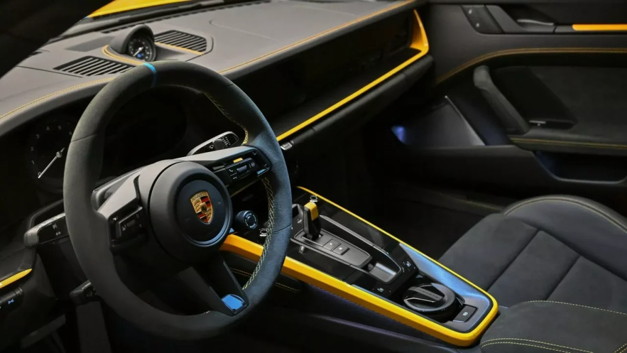 Porsche 911 Dakar híbrido: Retorno confirmado com mais potência e eletrificação