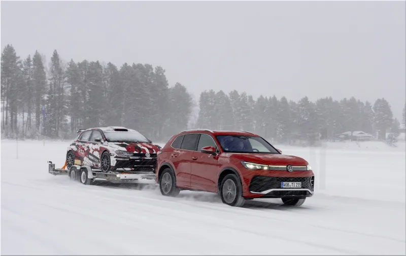 Volkswagen aprimora Tiguan, Tayron e Passat com motorização TSI e tração 4MOTION