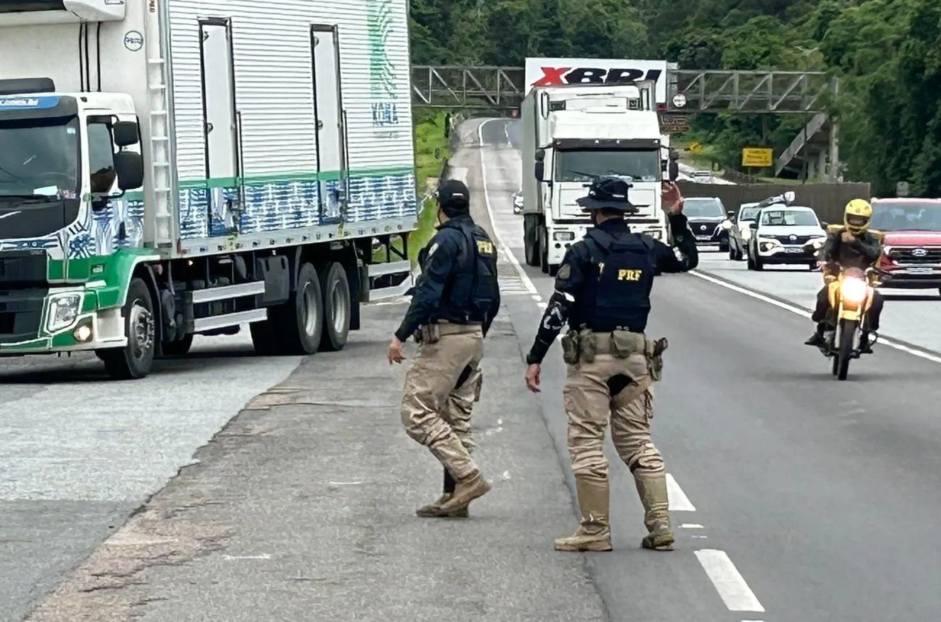 Blitz de trânsito: o que acontece se o motorista se recusar a parar