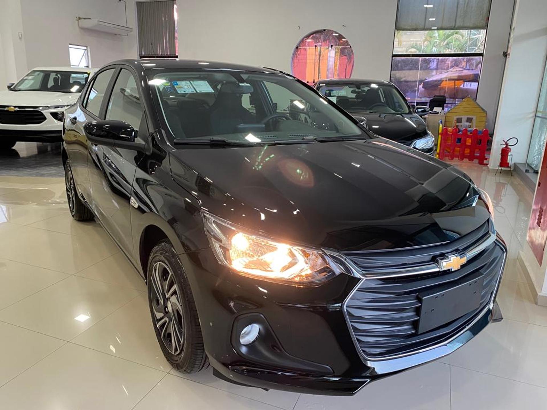 Chevrolet Onix Plus cresce 72% e se torna o sedã mais vendido em março