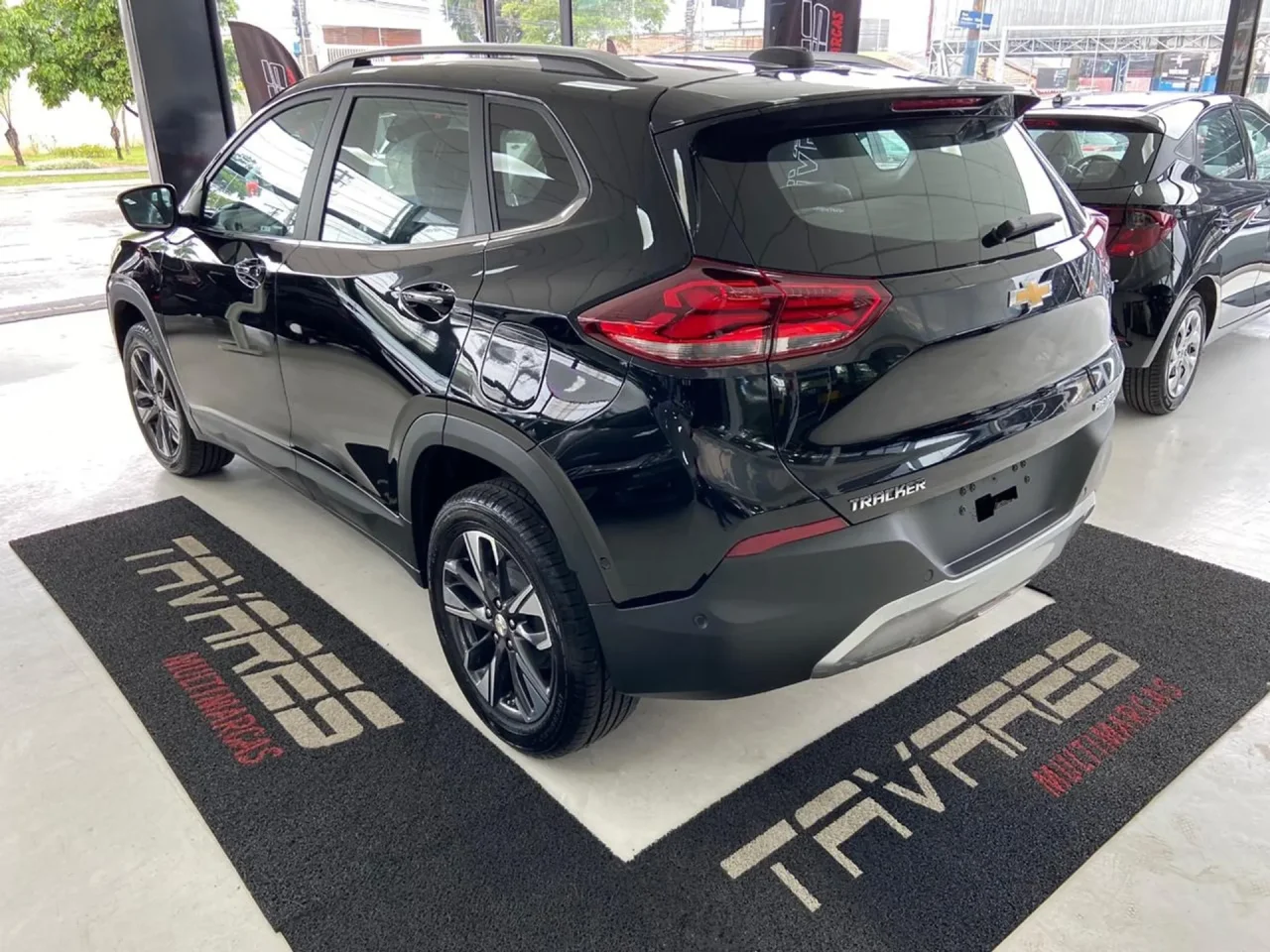 Chevrolet atualiza preços do Tracker para PcD em fevereiro com descontos de até R$ 35 mil
