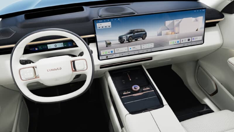 Zeekr e Lynk & Co delineiam planos para 2025 com foco em veículos elétricos e híbridos plug-in