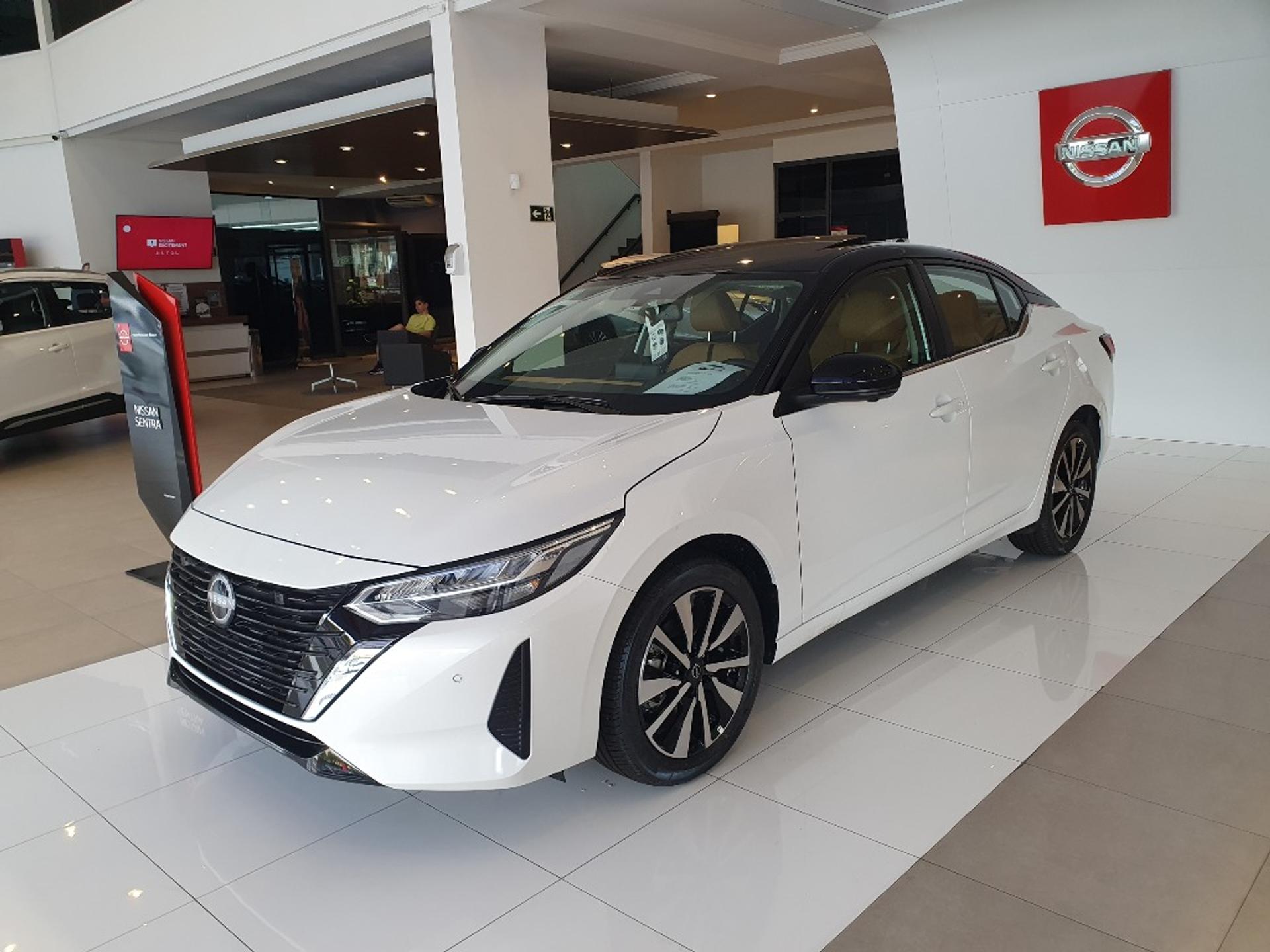 Nissan Sentra Exclusive é vendido durante o Carnaval com mega descontão R$ 23.200 para liquidar estoque