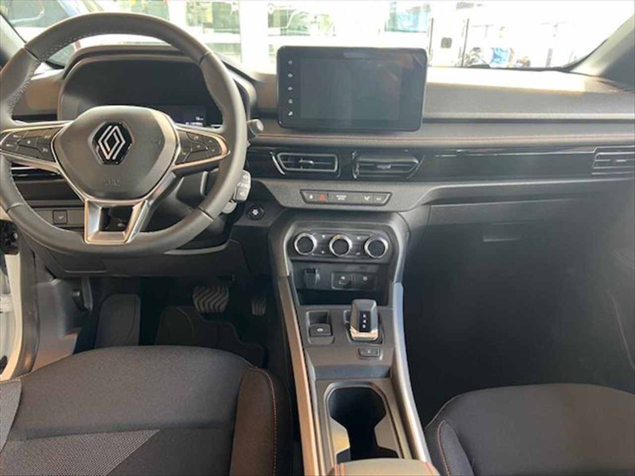 Renault Kardian Techno está com descontão promocional de R$ 25.827 para PcD