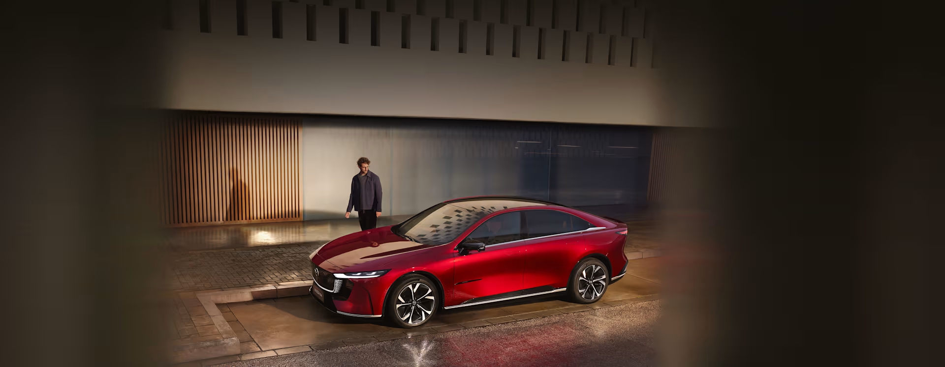 Mazda e ROHM colaboram no desenvolvimento de componentes automotivos