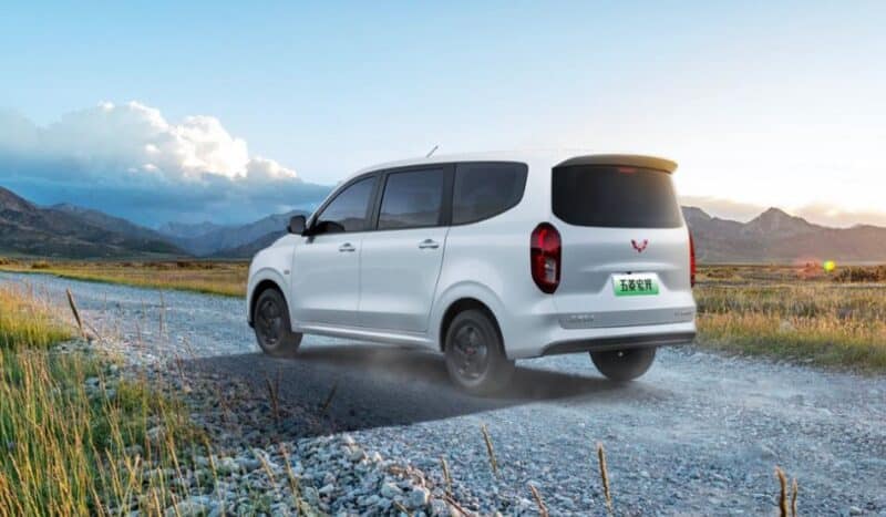 SGMW lança Wuling Hongguang EREV com alcance de 1.000 km na China