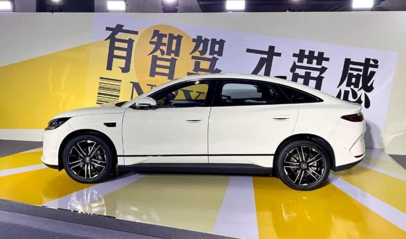 BYD lança sedan elétrico Qin L EV com “God's Eye” C e alcance de 545 km na China