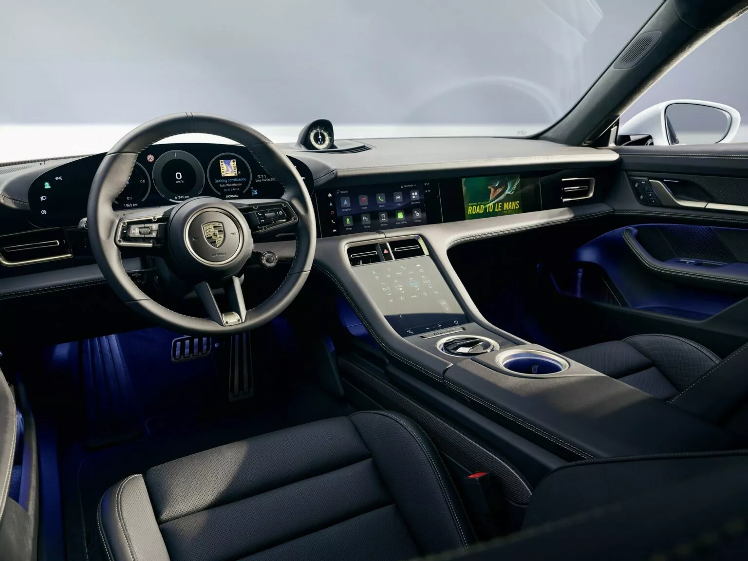 Porsche lançará um novo sistema de infoentretenimento em seus veículos em 2026