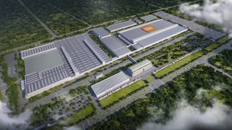 Fábrica da Xiaomi atrai jovens chineses em busca de experiências inovadoras