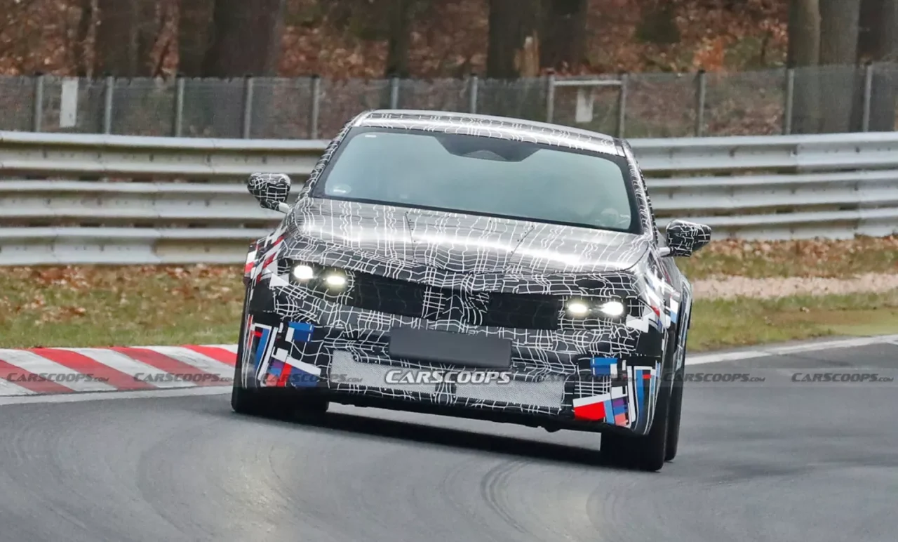 BMW testa M3 elétrico de 700 cv para 2028 no circuito de Nürburgring