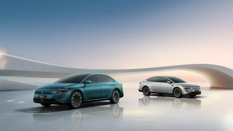 Nissan registra sedan elétrico para rivalizar com Tesla Model 3