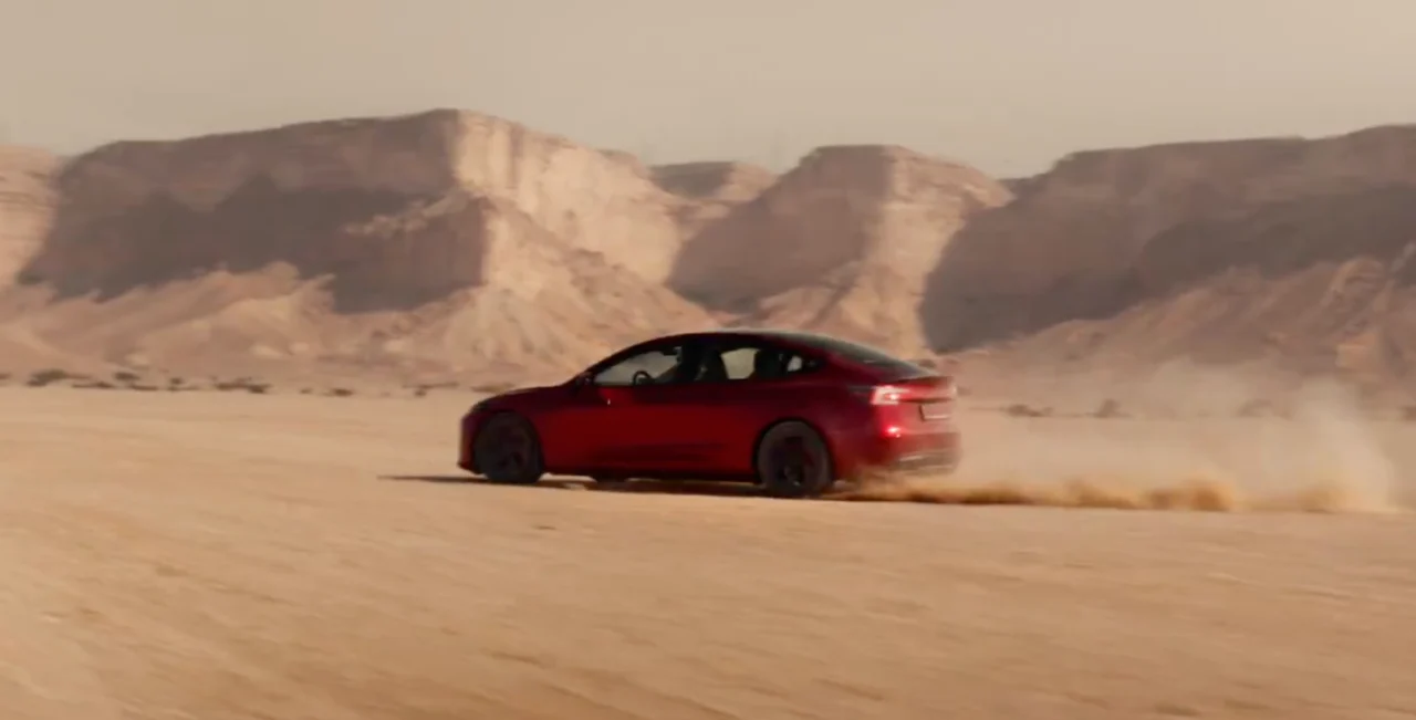 Tesla se prepara para entrar no mercado da Arábia Saudita em abril