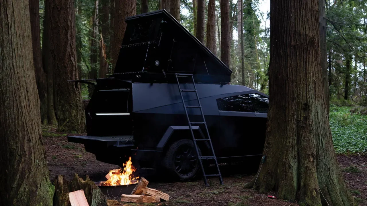 Space Camper transforma Cybertruck em van camperizada