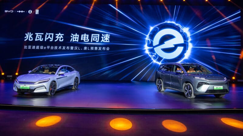 BYD inicia pré-venda dos EVs Han L e Tang L na China