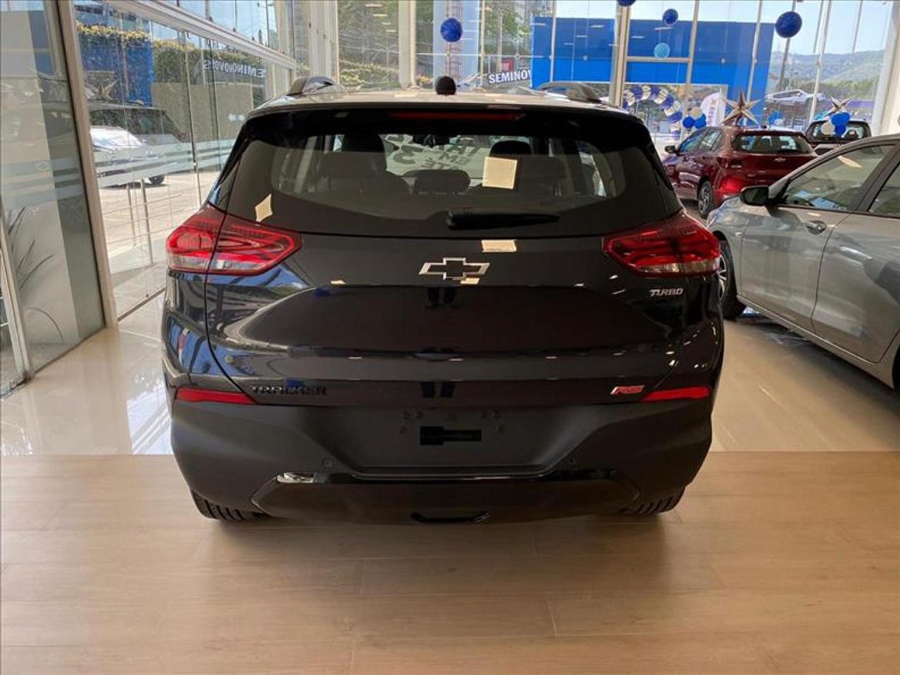 Chevrolet Tracker Premier é liberado com mega desconto de R$ 28 mil para limpar estoque
