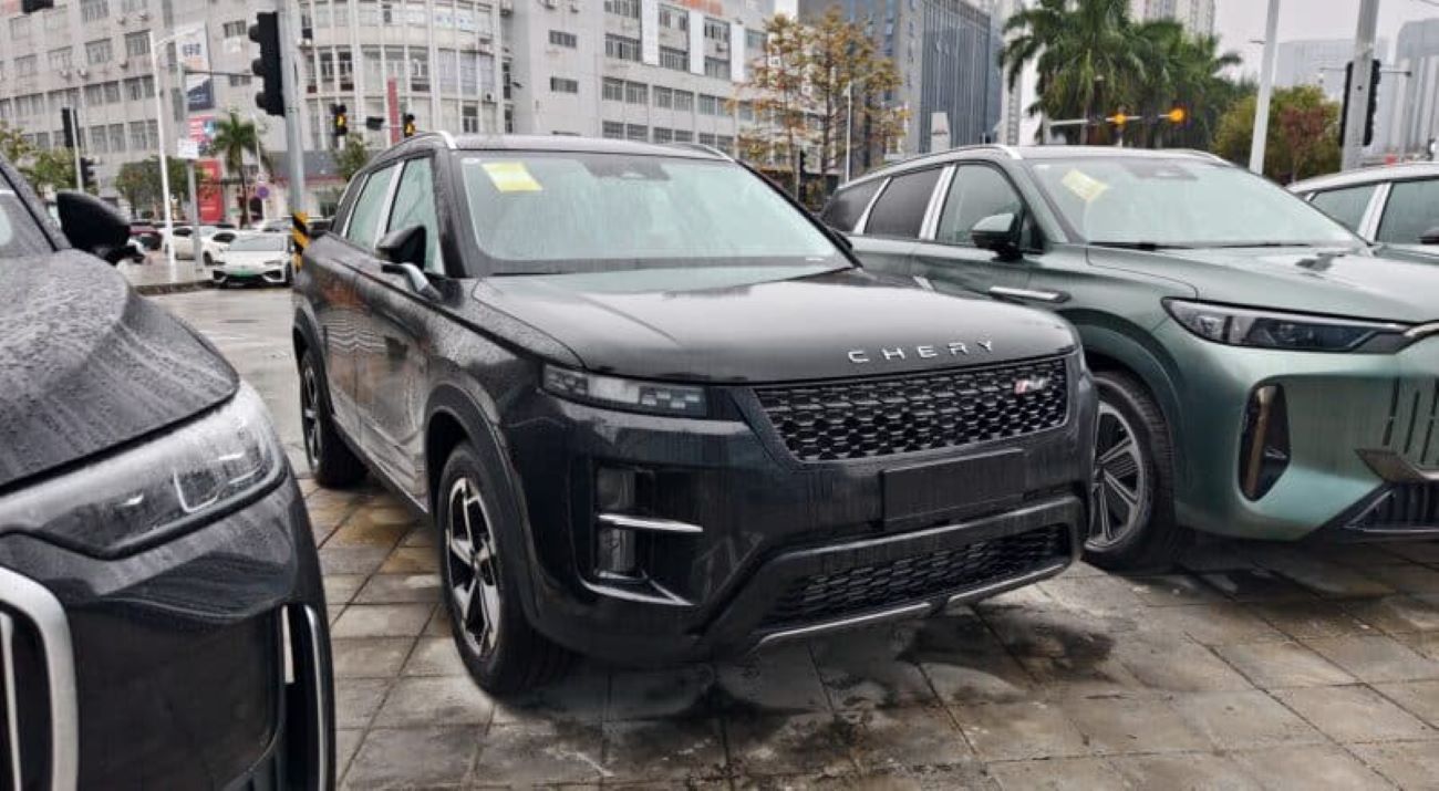 Chery Tiggo 7 C-DM tem visual idêntico ao da Land Rover Evoque na China
