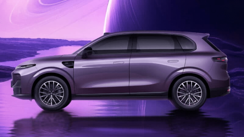 Leapmotor B10 tem planos de produção na Espanha para 2026