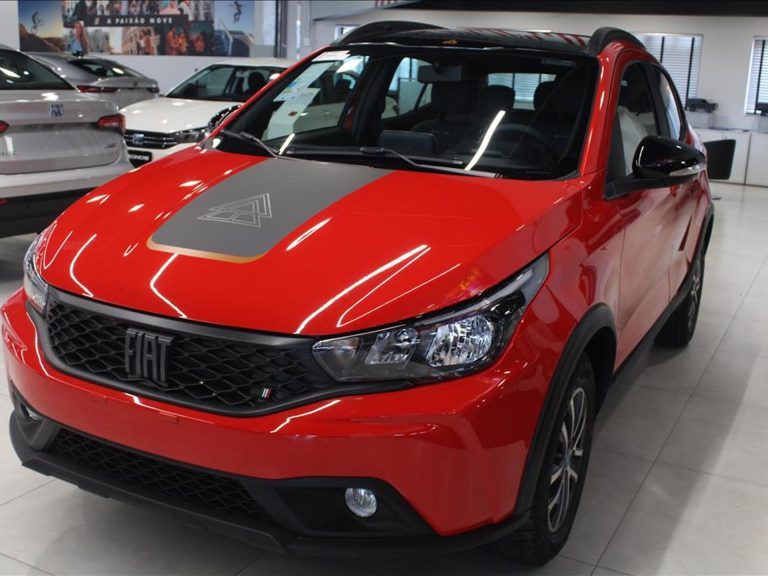 Fiat Argo Drive 1.3 AT é liberado em março com mega desconto R$ 22.300 para limpar estoque