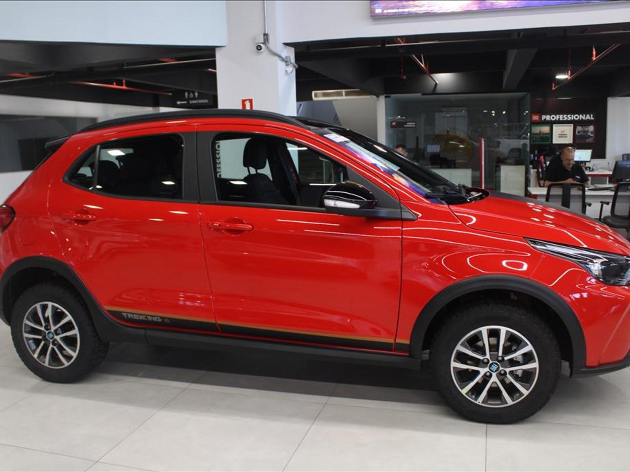 Fiat Argo Drive 1.3 AT é liberado em março com mega desconto R$ 22.300 para limpar estoque
