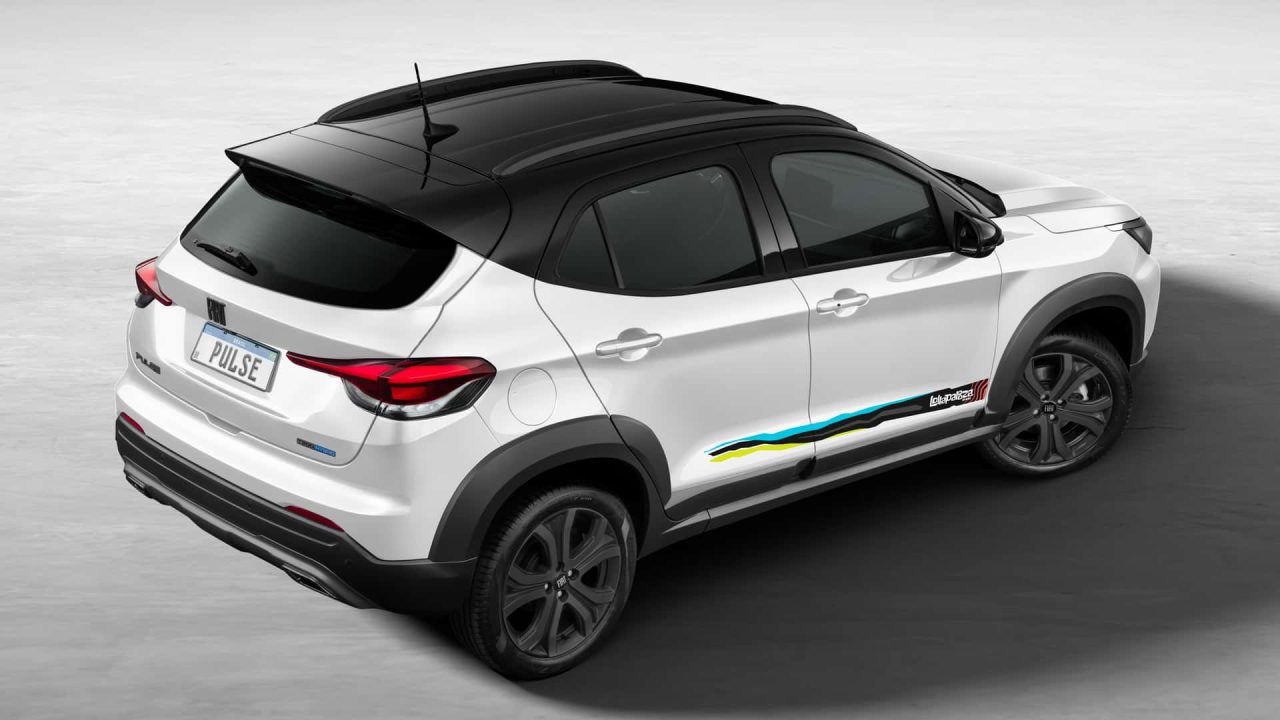 Fiat lança edições especiais Pulse e Fastback Hybrid em parceria com o Lollapalooza