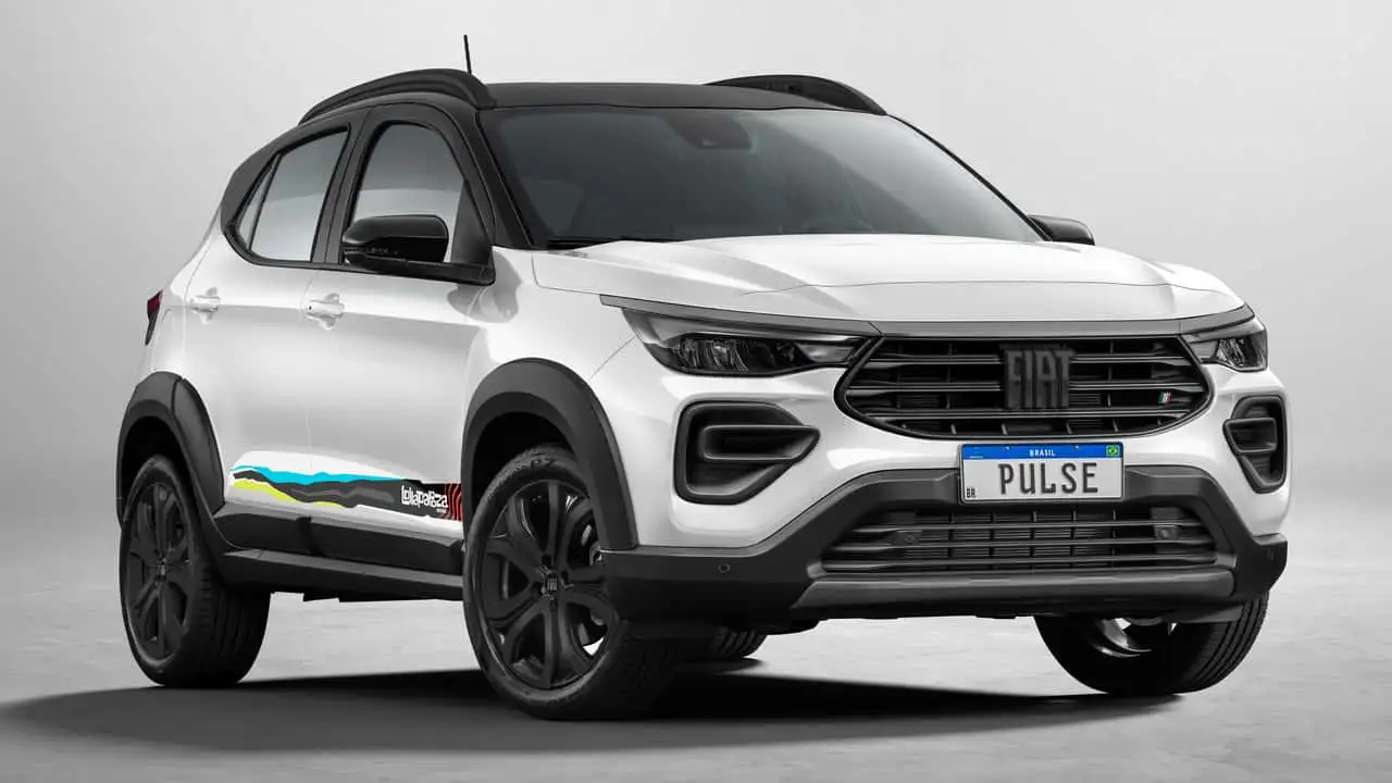 Fiat lança edições especiais Pulse e Fastback Hybrid em parceria com o Lollapalooza